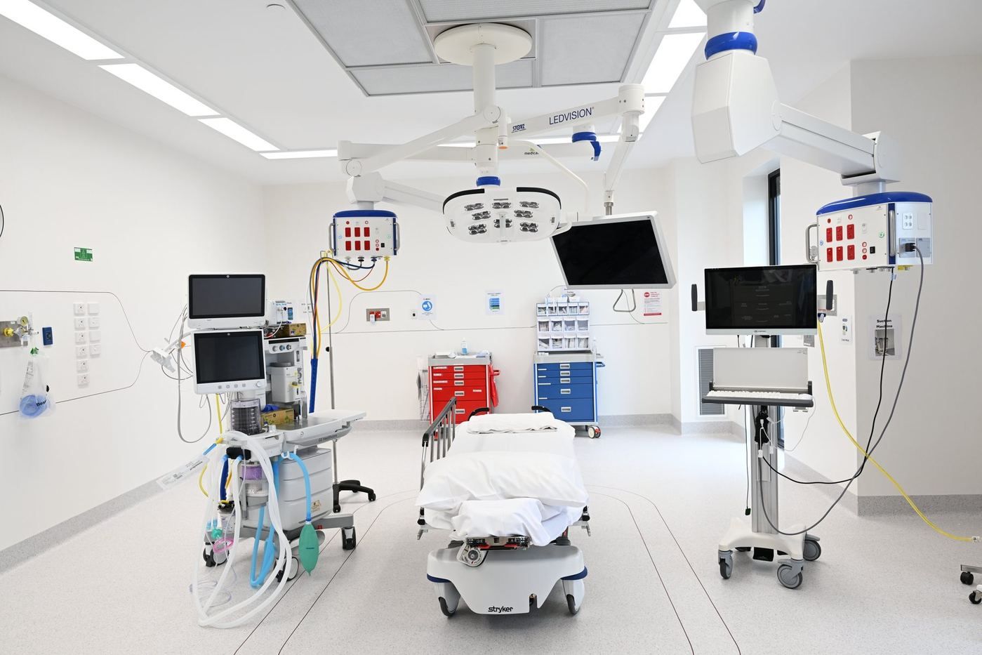 Day procedure theatre at Geelong Sleep Dentistry, Level 1, Geelong Healthcare Precinct
